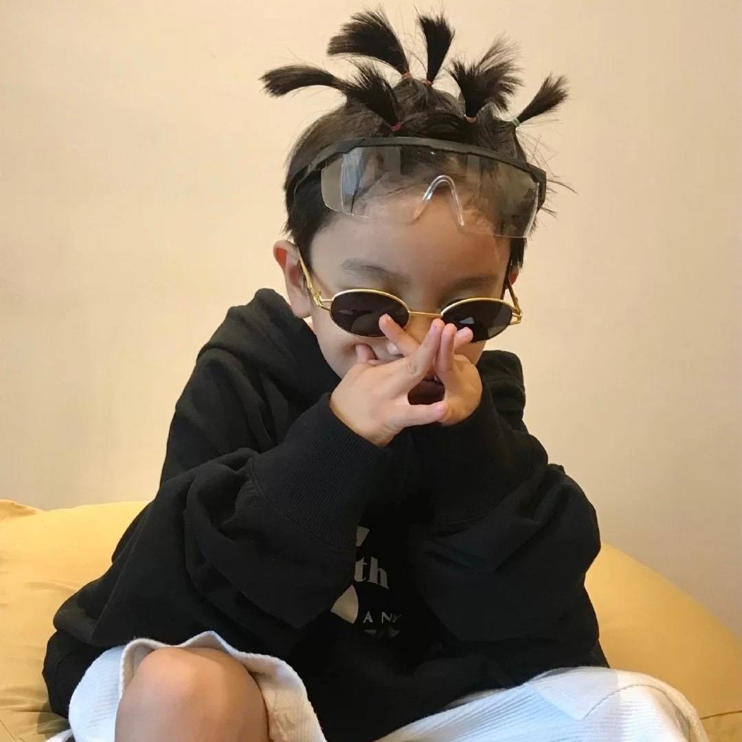 爱开飞机的舒克