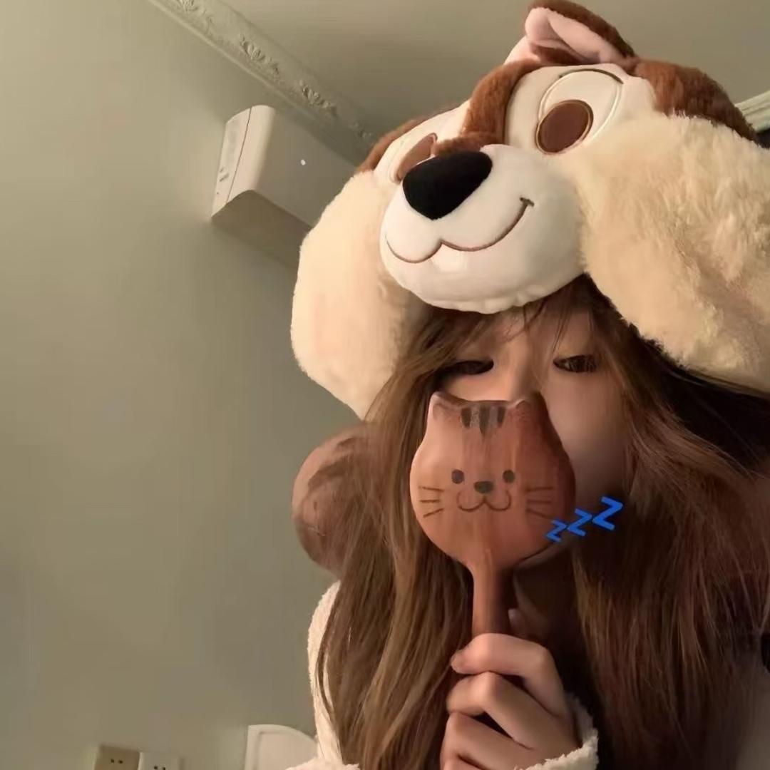 ค蜡᳐笔小歆᳐ฅ ੭ﾞ 💤