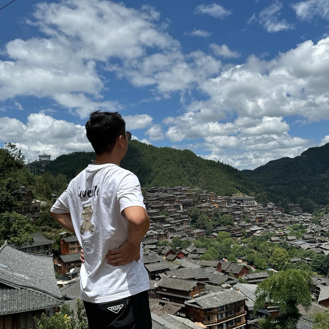 卓哥是个可爱鬼