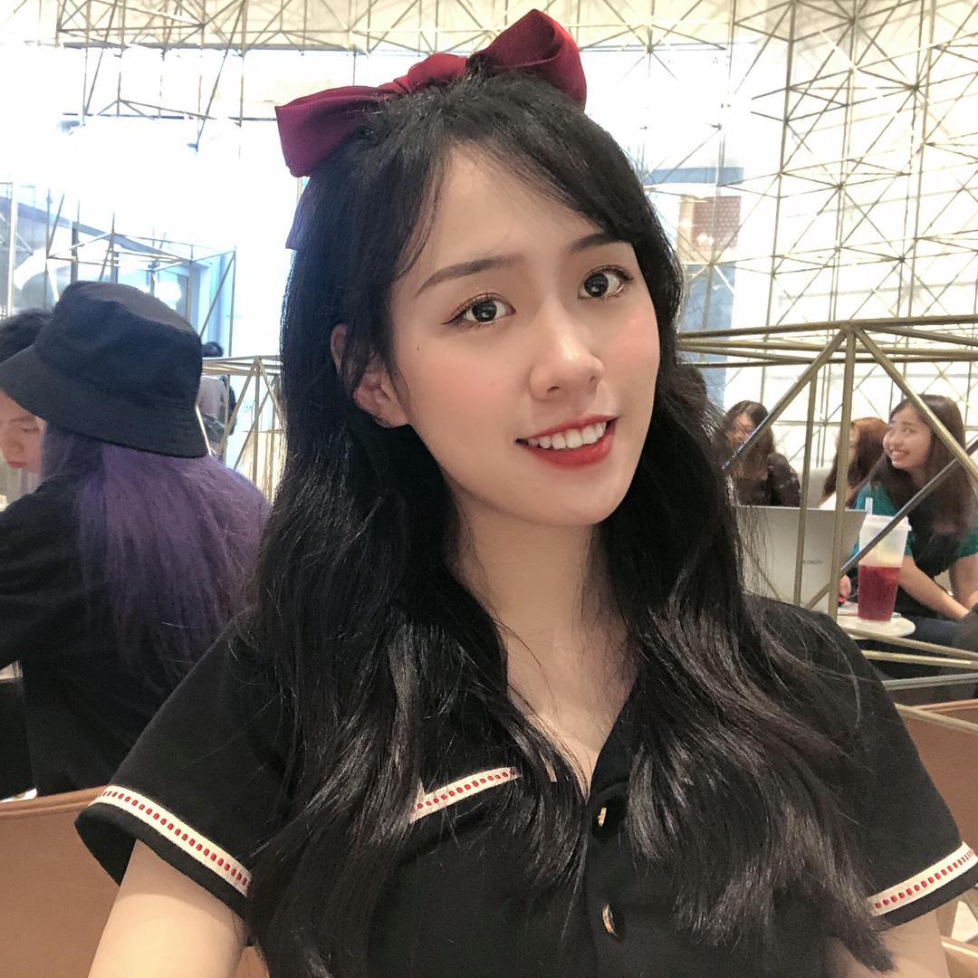 77呀