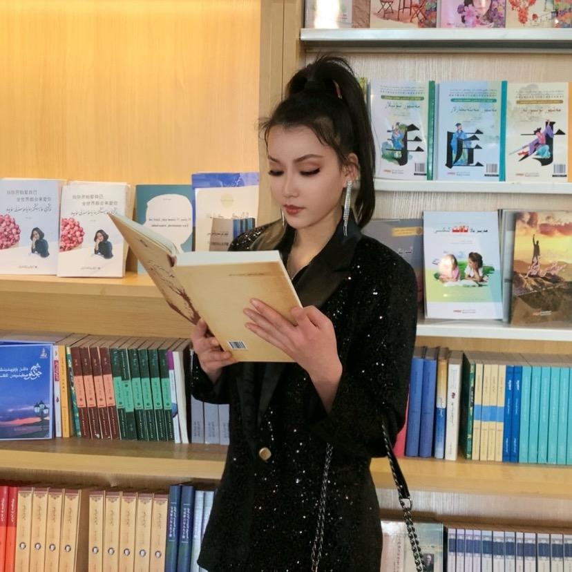 麦盖提县爱尚美甲美睫店