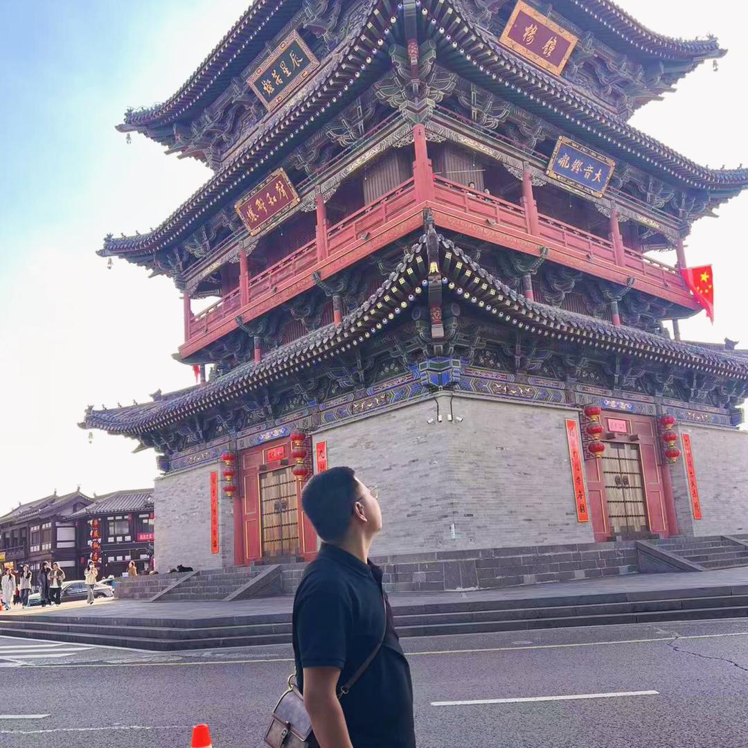 人间一凡夫°