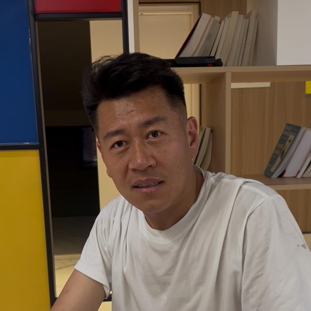小编·王栋