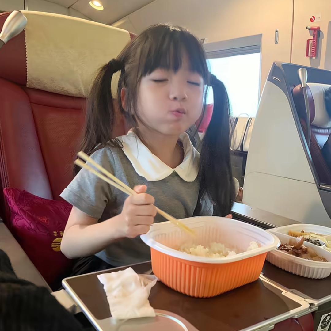 你说什么小蛋糕