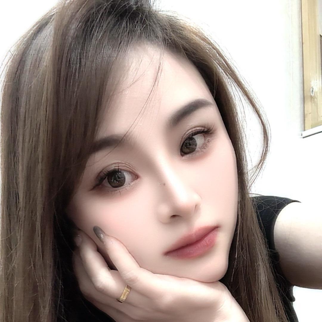 黄豆豆 💋
