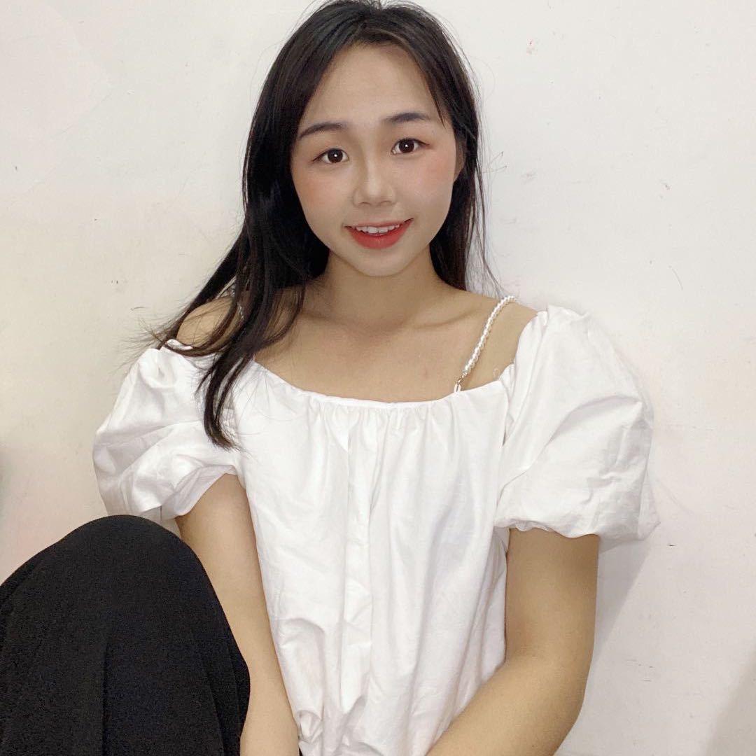 莉莉小吃货