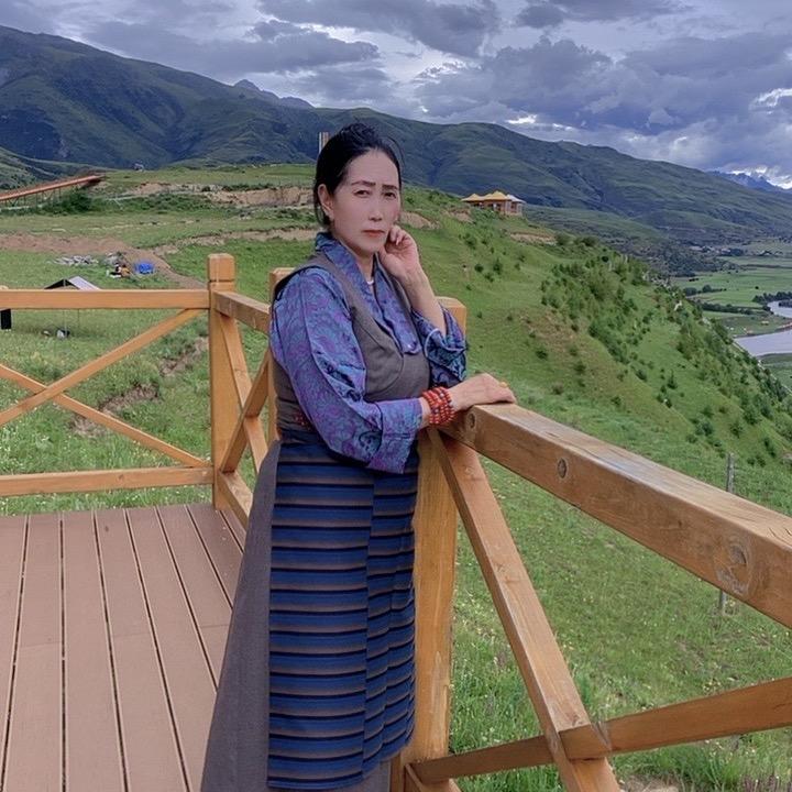 卓玛