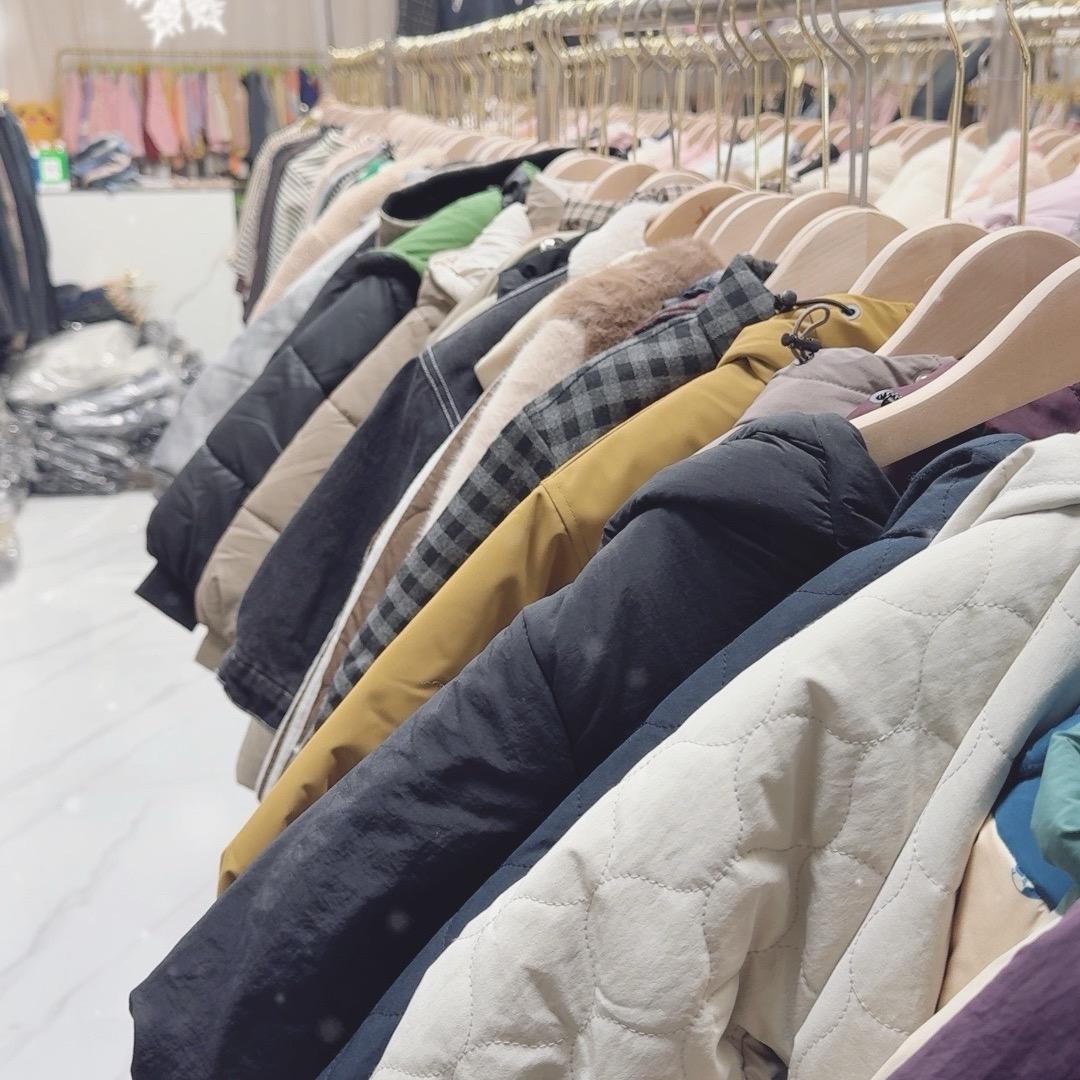 多米童装（清货中）