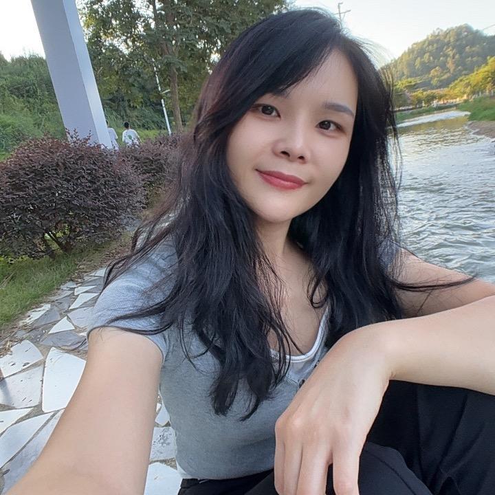 @丫丫很胖❤️