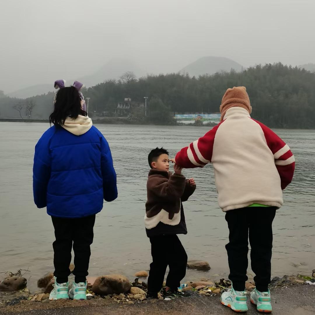 一铭麻麻