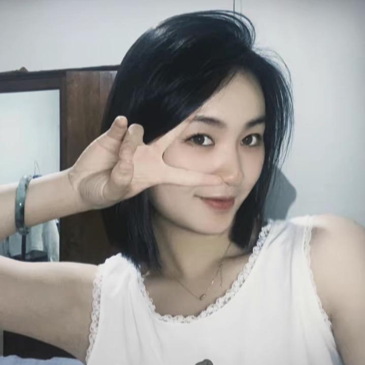 村里那个小芳