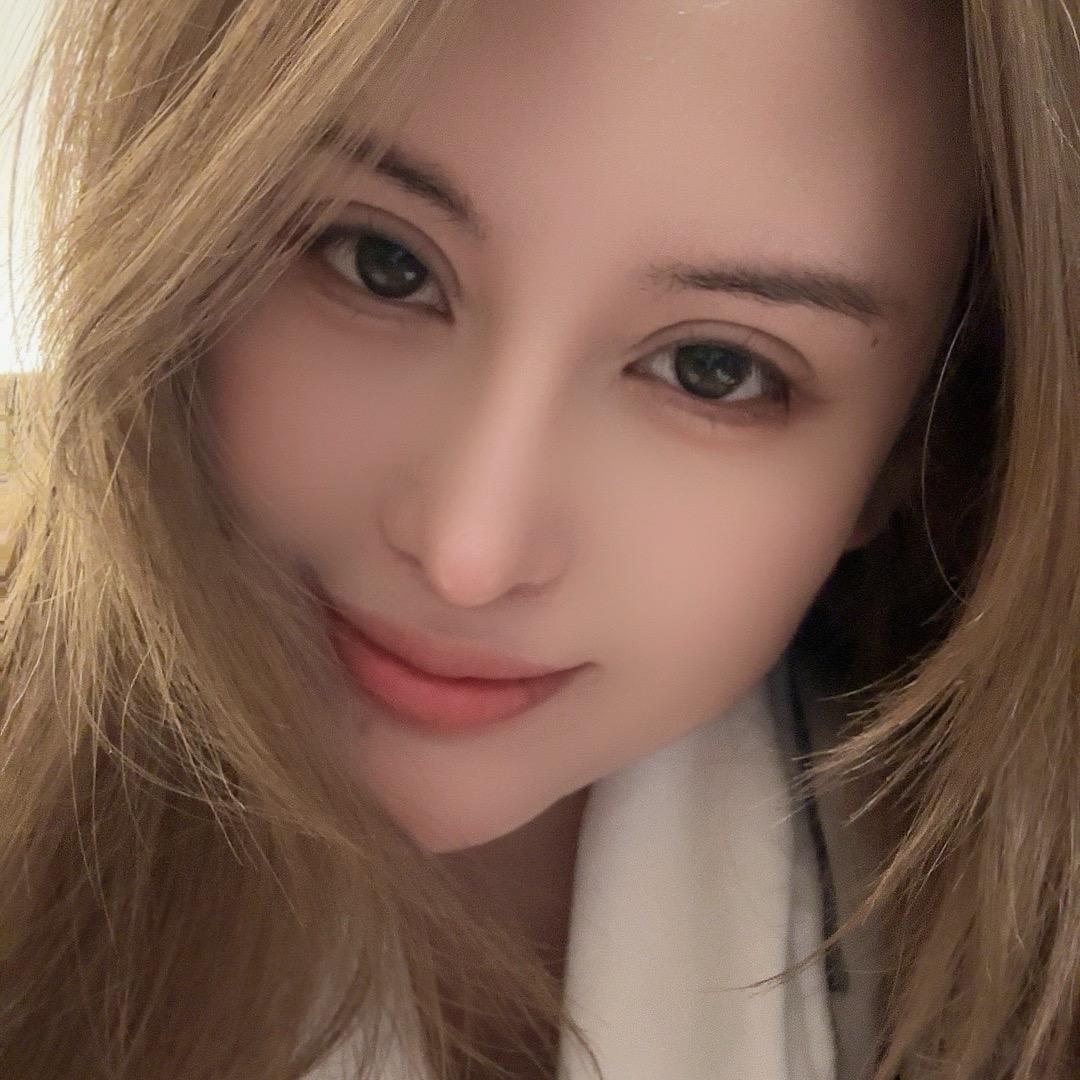 @叶莲娜🎤