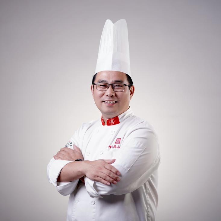 大厨掌勺