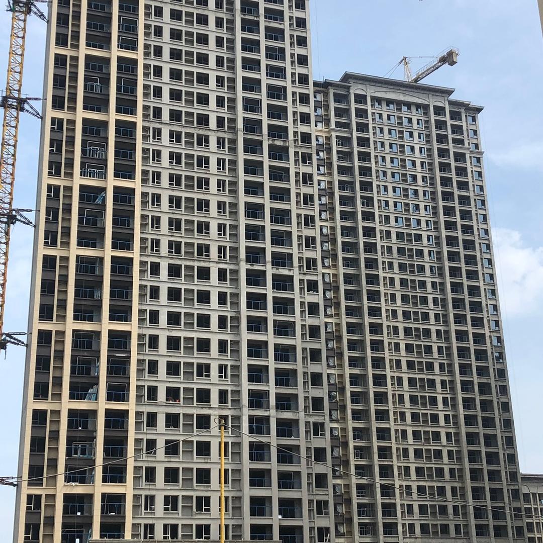 汉南绿地城三号地块未完工