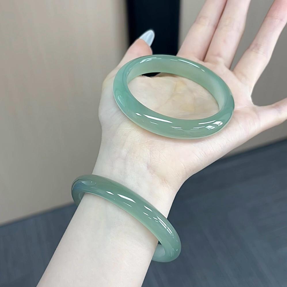 碧水轩安瑞珠宝