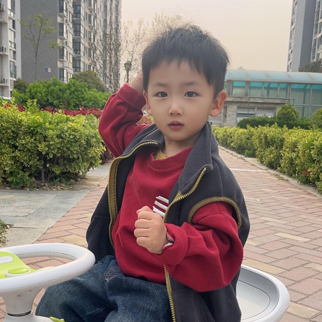 小佳鸿爱妈妈