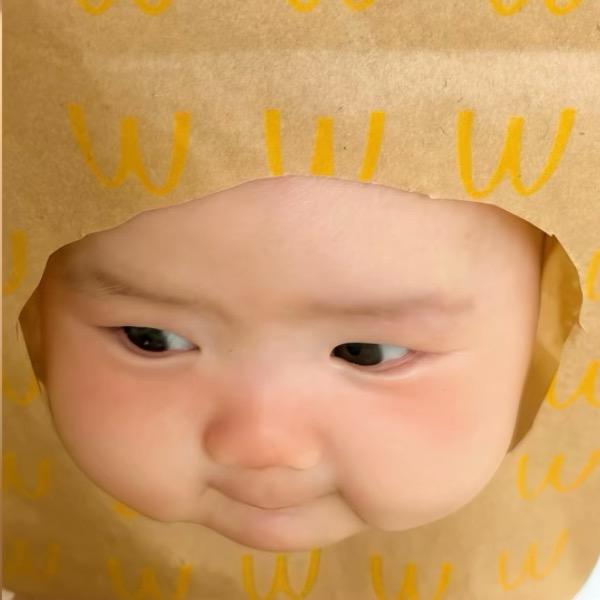 J。。