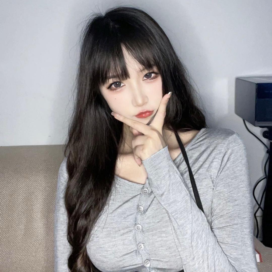 你闻起来很甜
