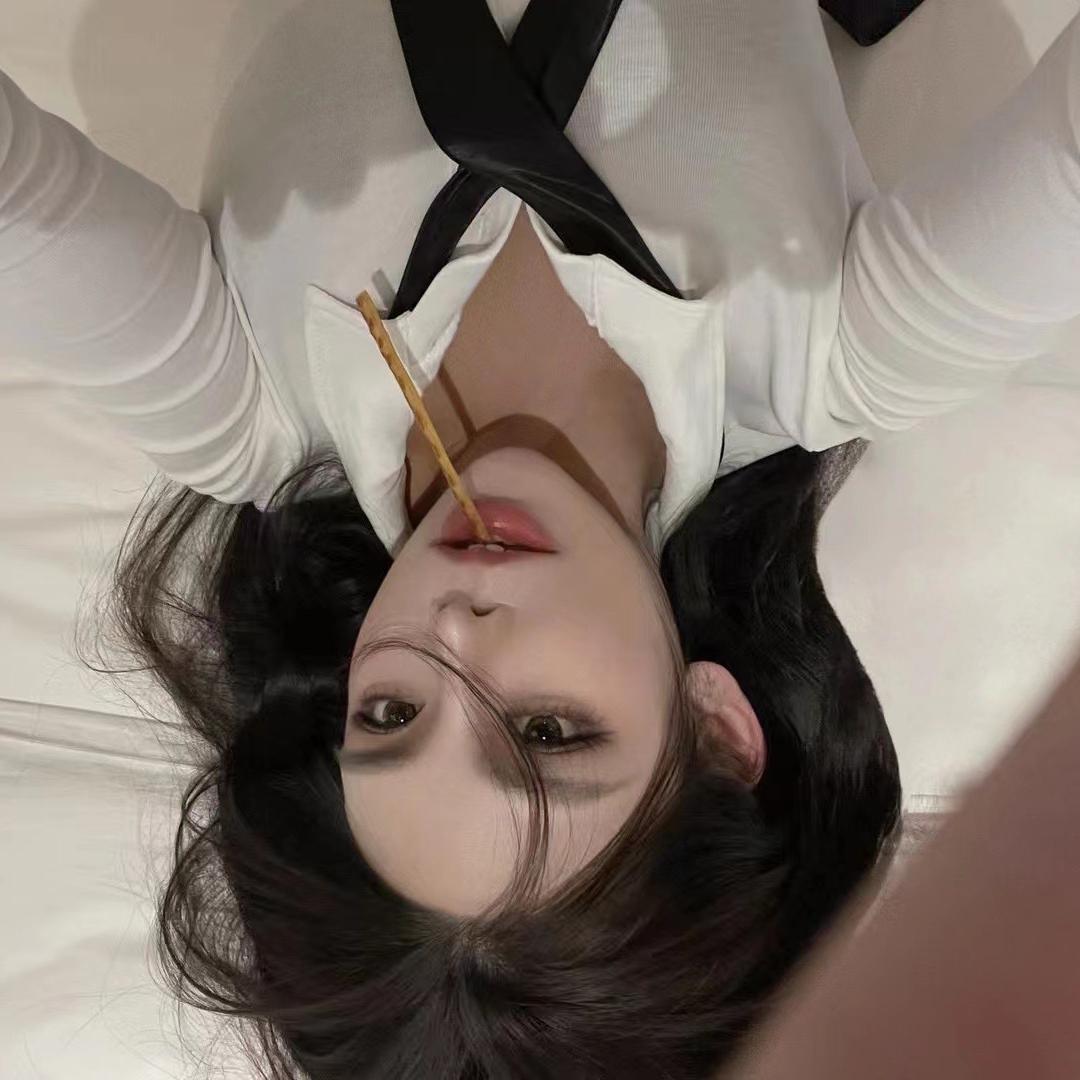 张快乐的衣橱