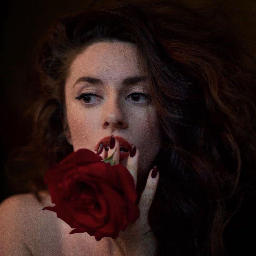 23.