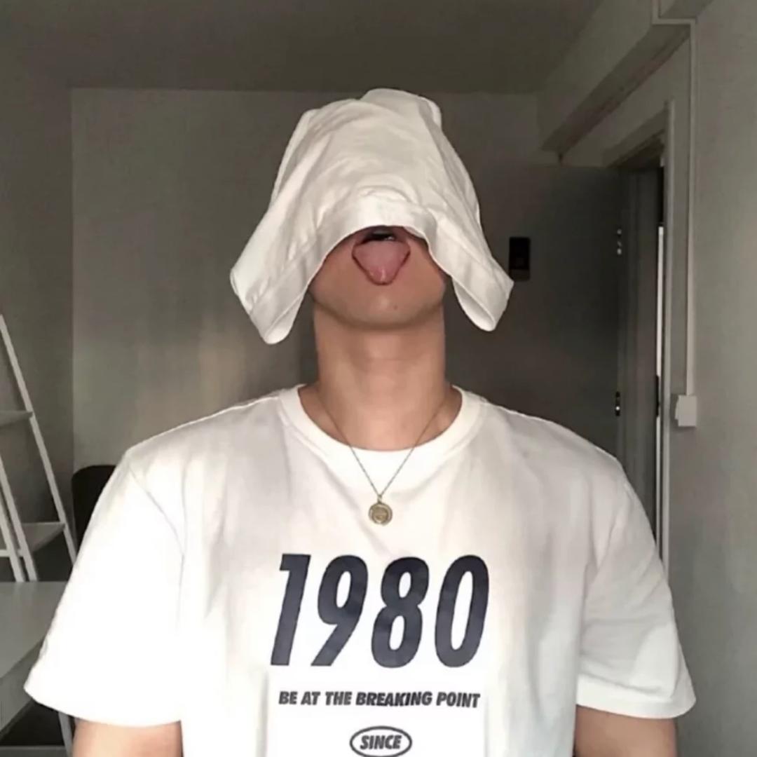 烂人︎ ︎