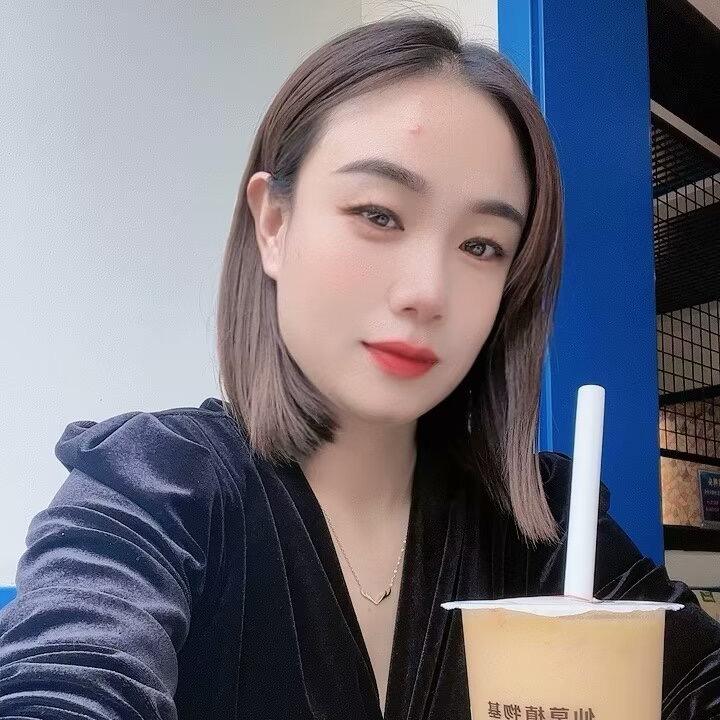 平桐路时尚丽人女装