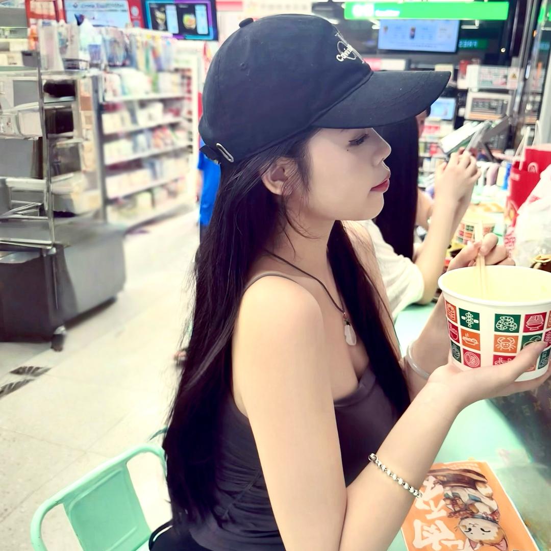 小婷妹妹-   .