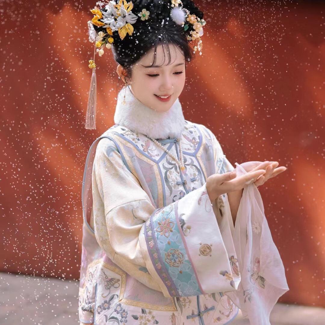 宫洛佳人古装摄影