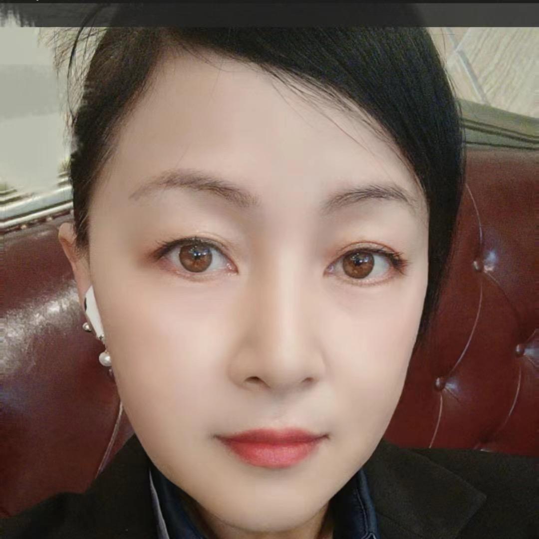 东亚驾校潘四姐