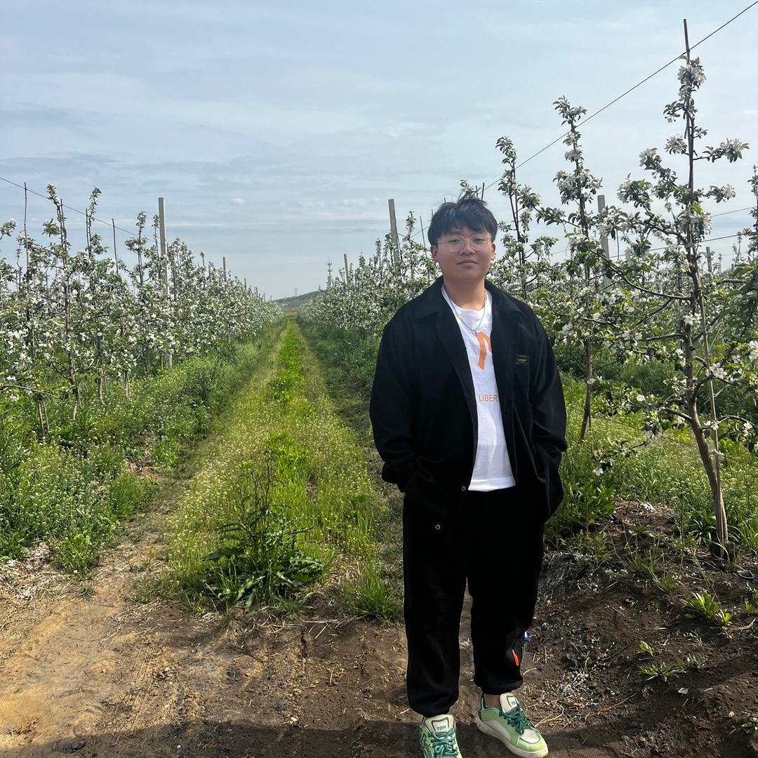 半岛金斑果园