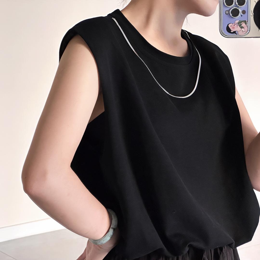 𝐌𝐀𝐊𝐄 𝐔𝐏 ·娜娜