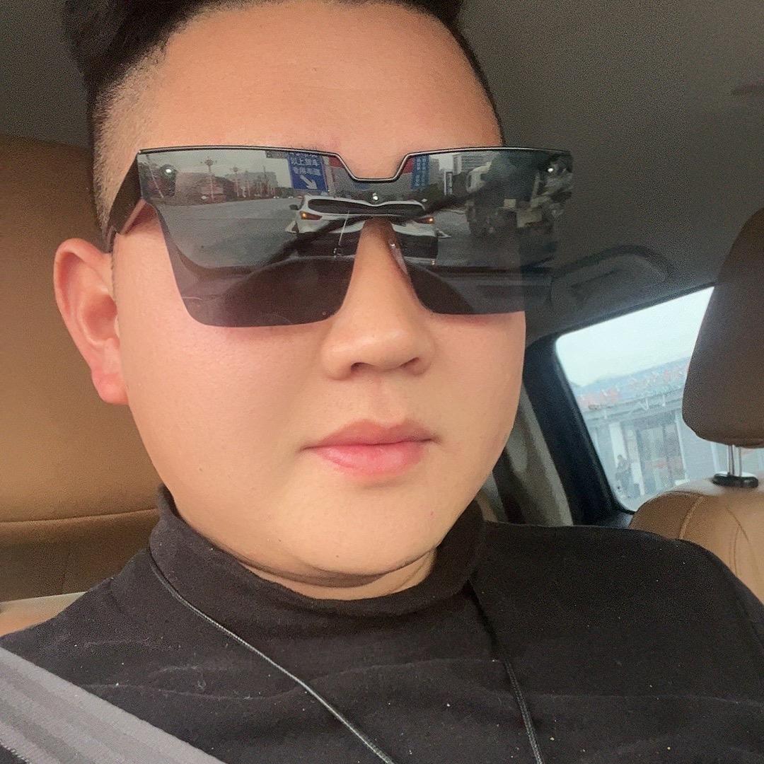 名宇二手车（牛哥）专做BBA