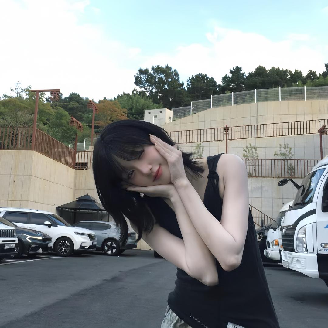 NuyoaH