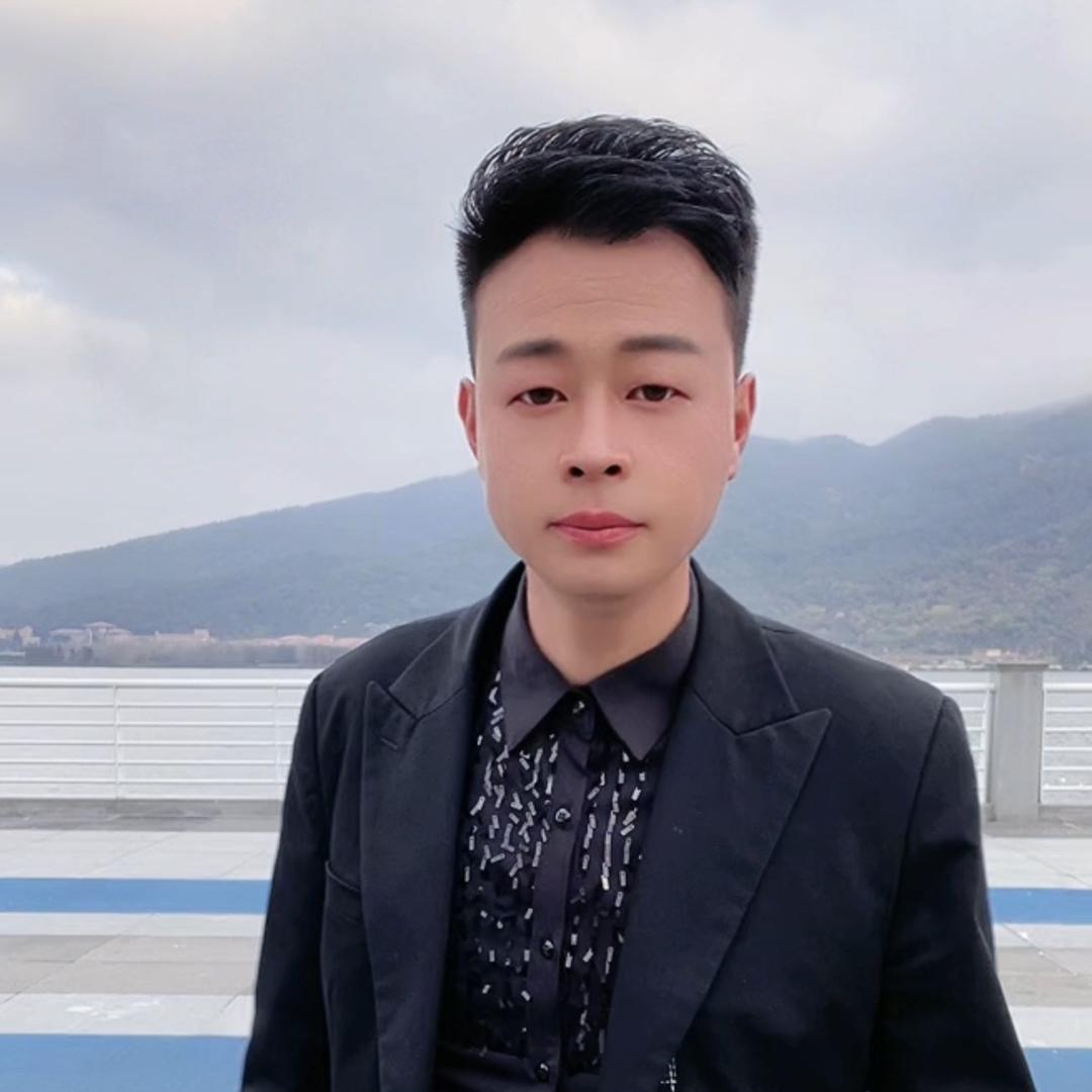 华少⁵¹⁸⁸（闭关修炼）