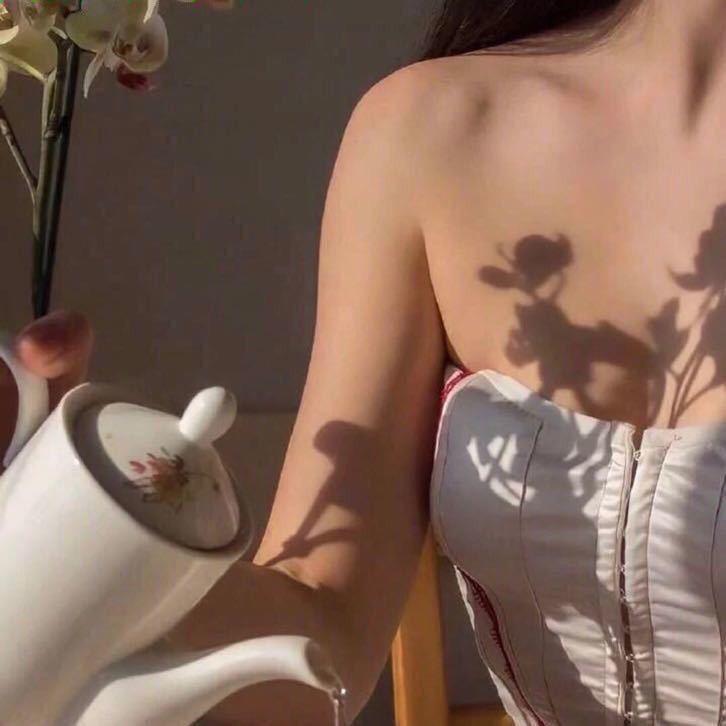 谦妻·