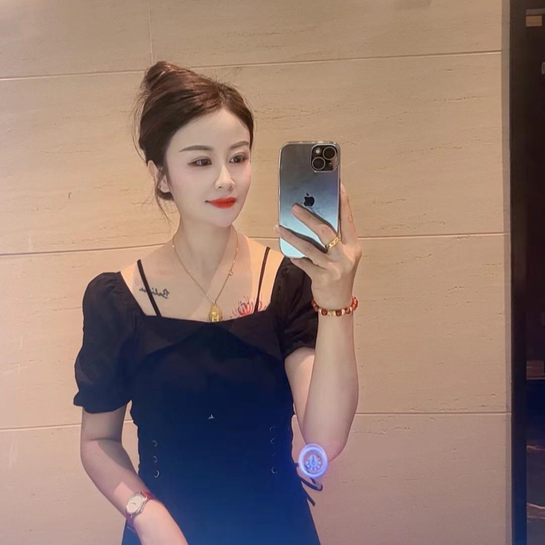 丽丽