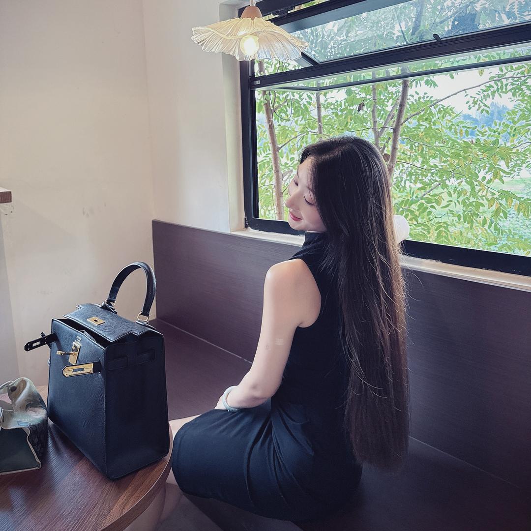 173的刘美美🌊