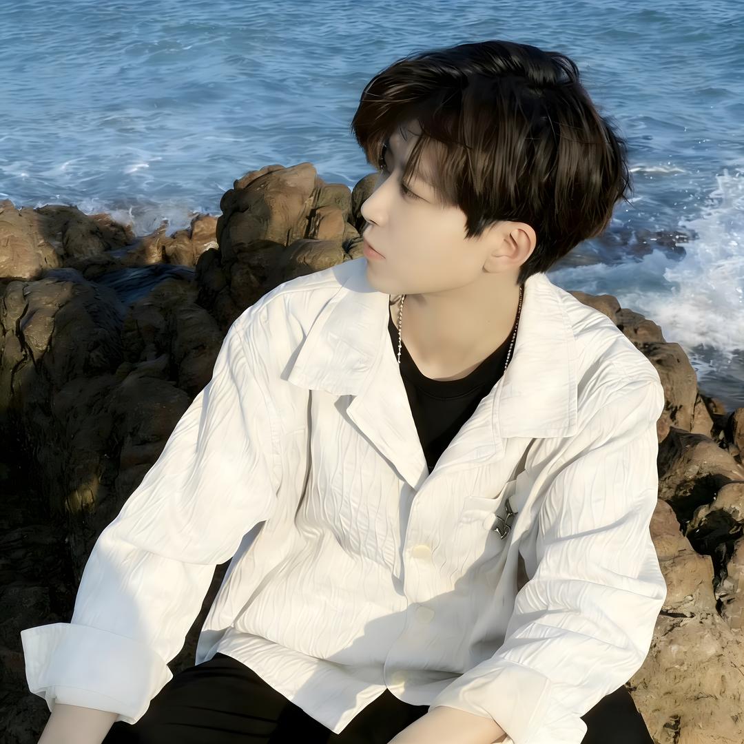 浩晨（东北碎嘴子）