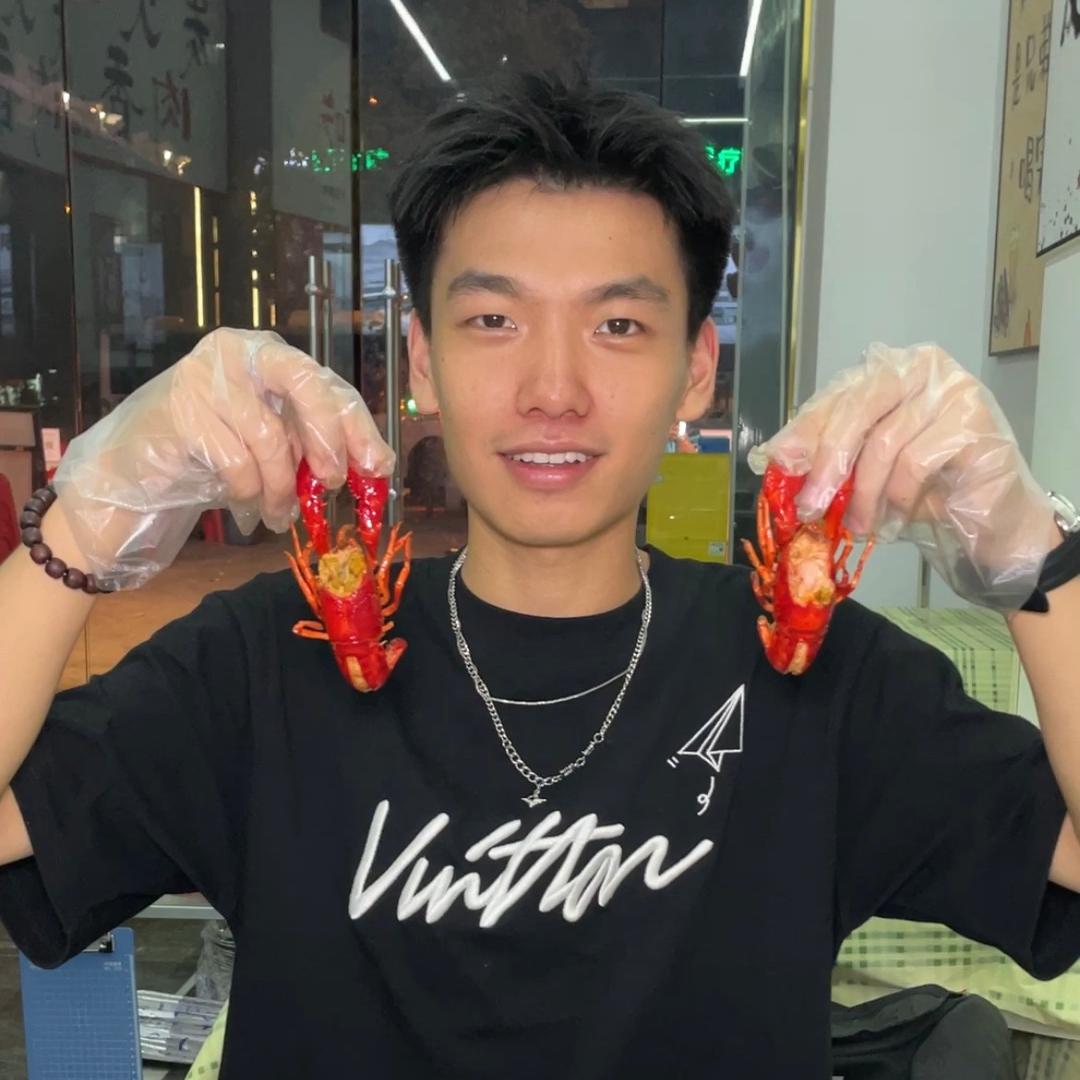 我是小卢