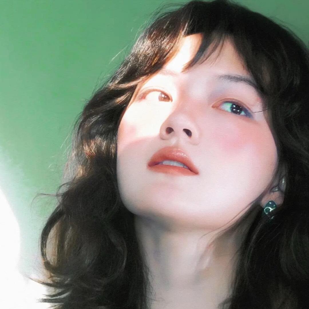 早春不过一棵树_