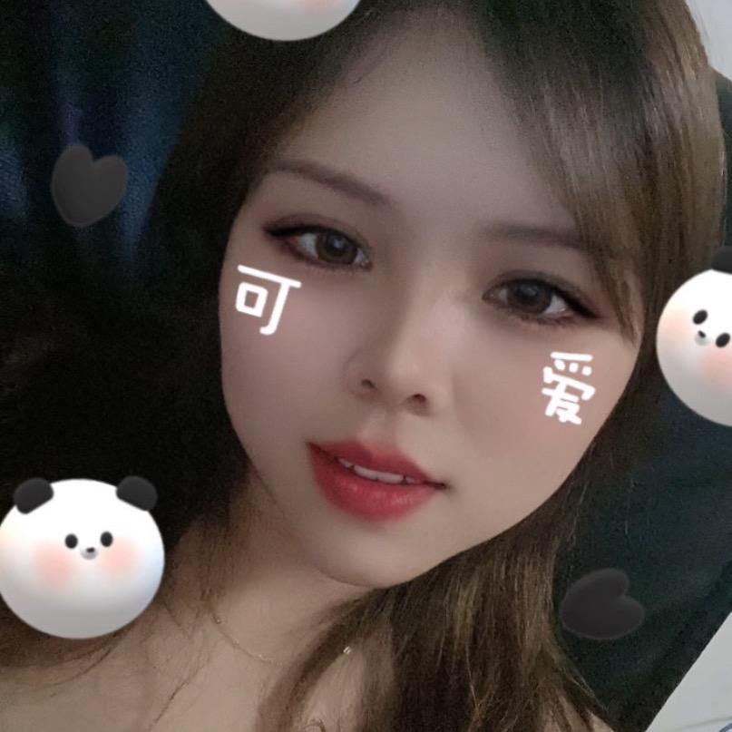 静静🎀