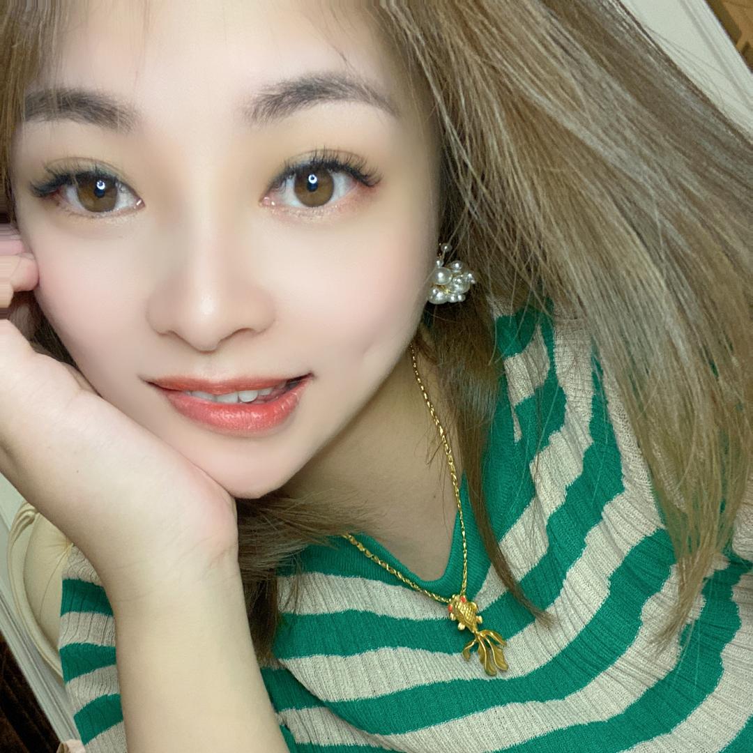 婷
