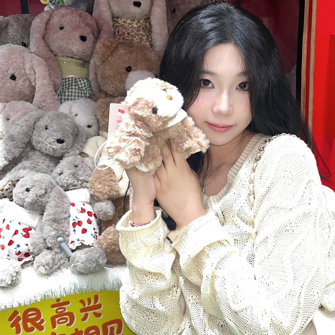 俏俏溜了
