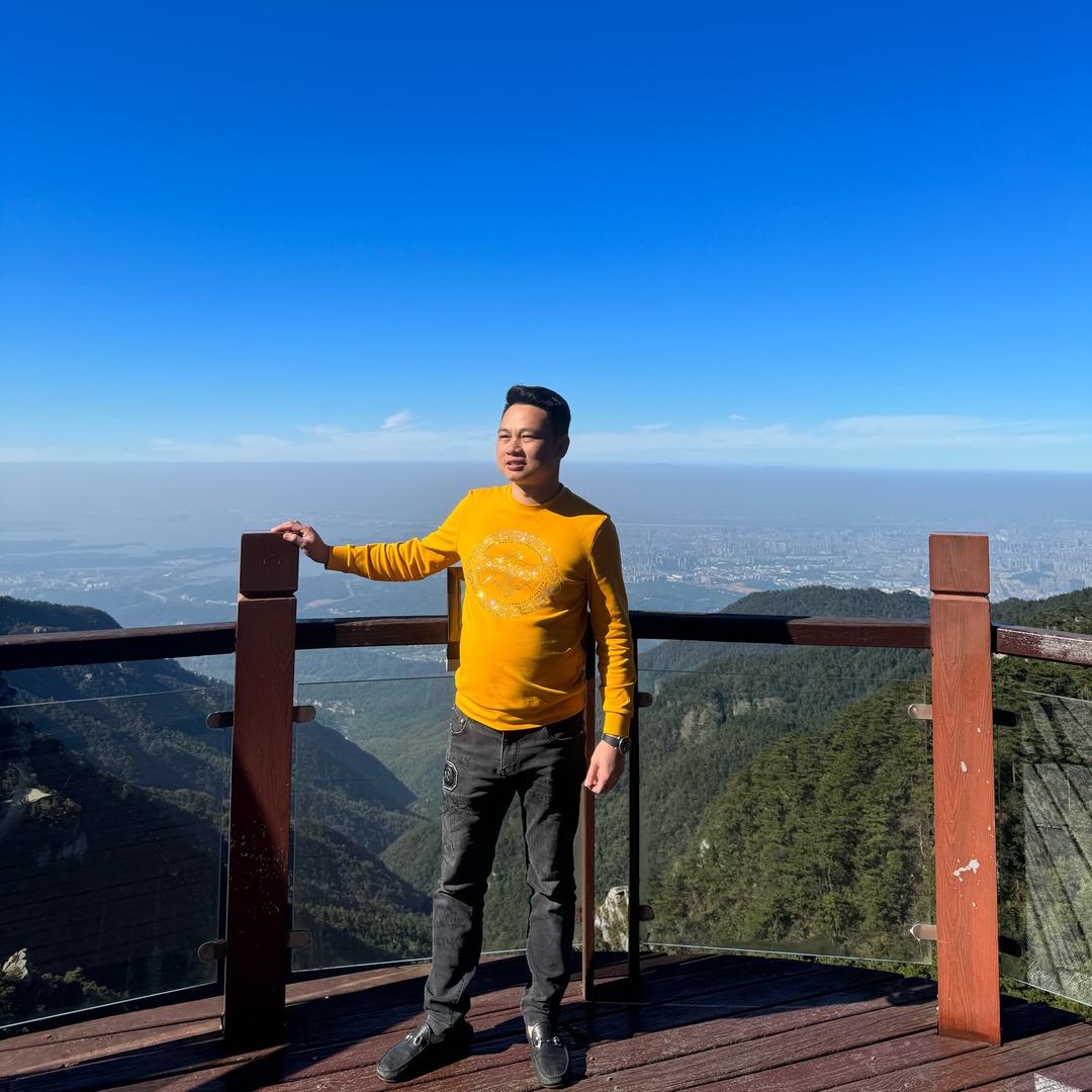 悦顺天然琥珀（非洲翠）工厂批发