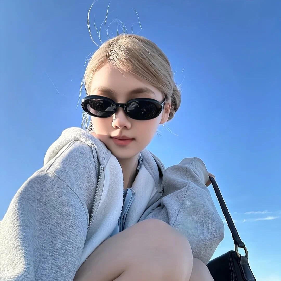 栀.