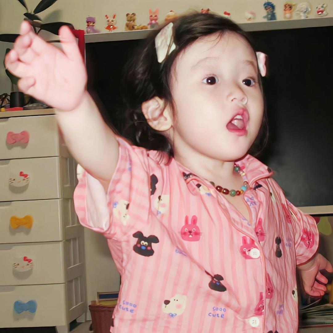 乐瑶 baby