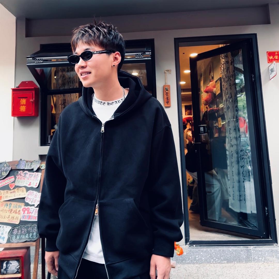 程三