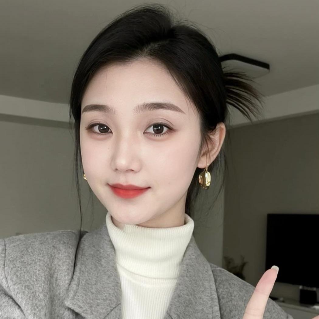 慕慕很爱笑❤️