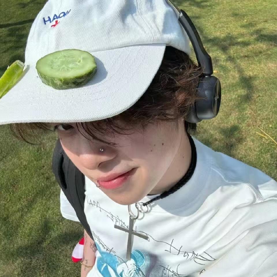 L。