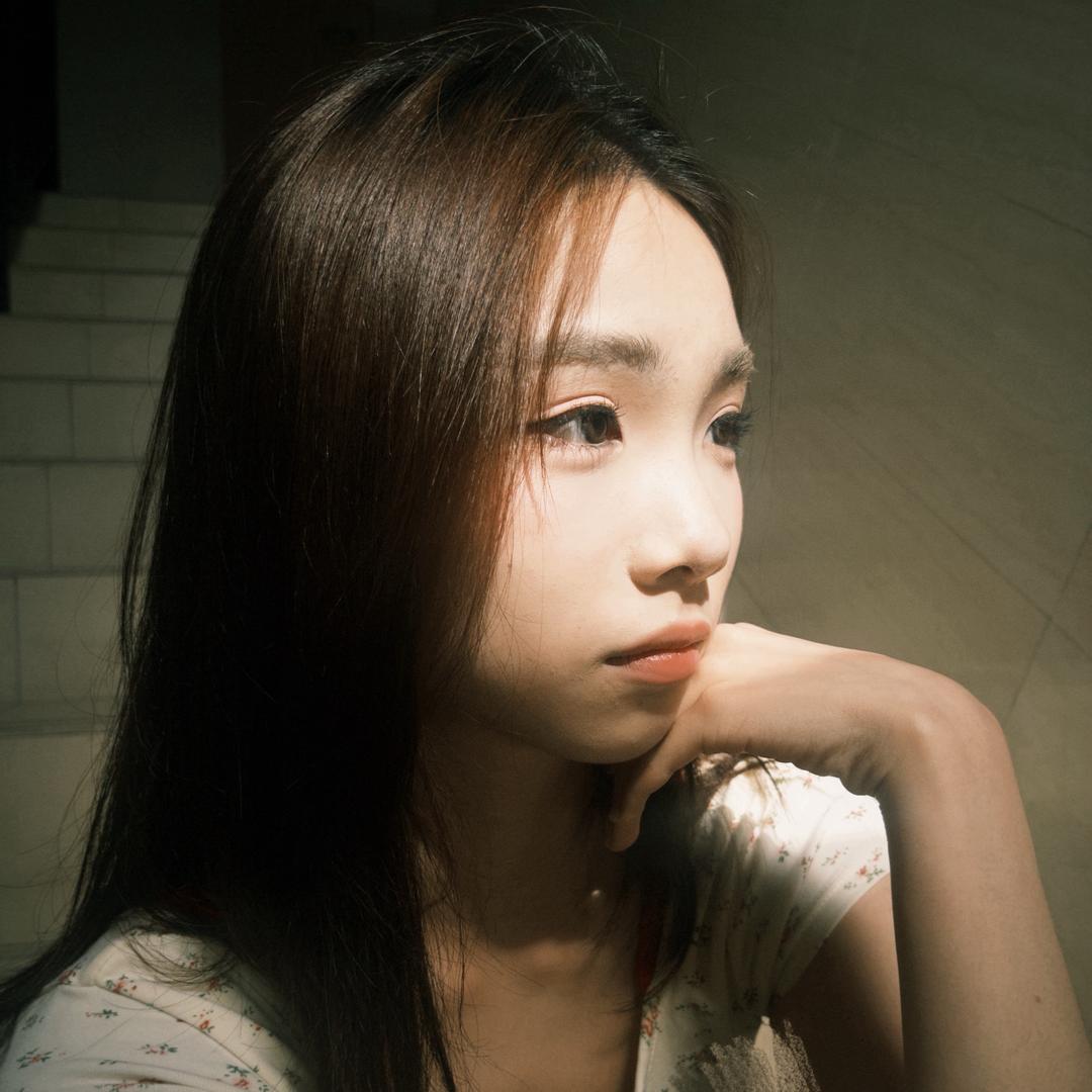 小卡👀